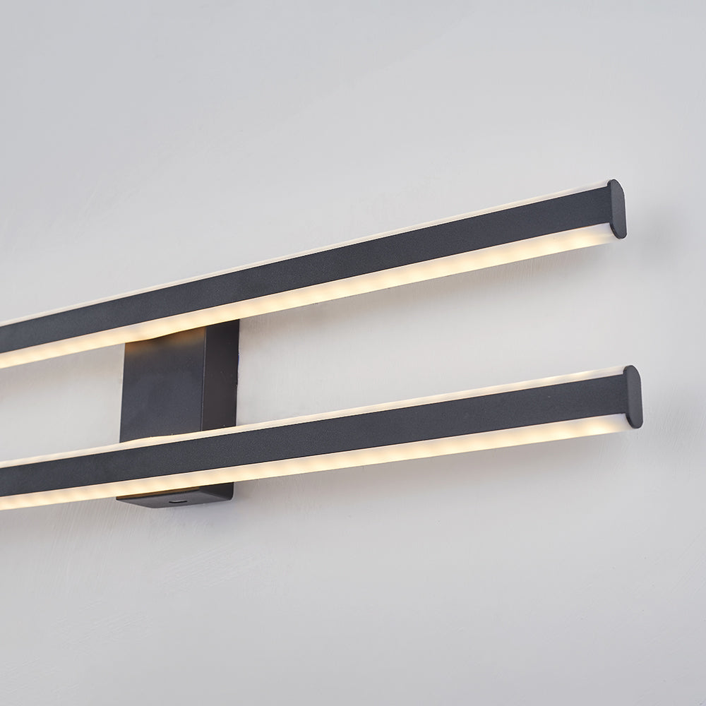 Modern linear ceiling lamp for hallways