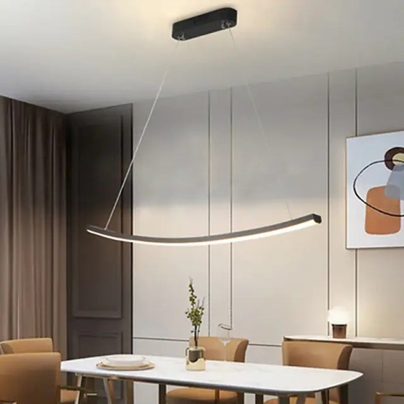 Modern, simple pendant lamp in aluminum Chandeliers