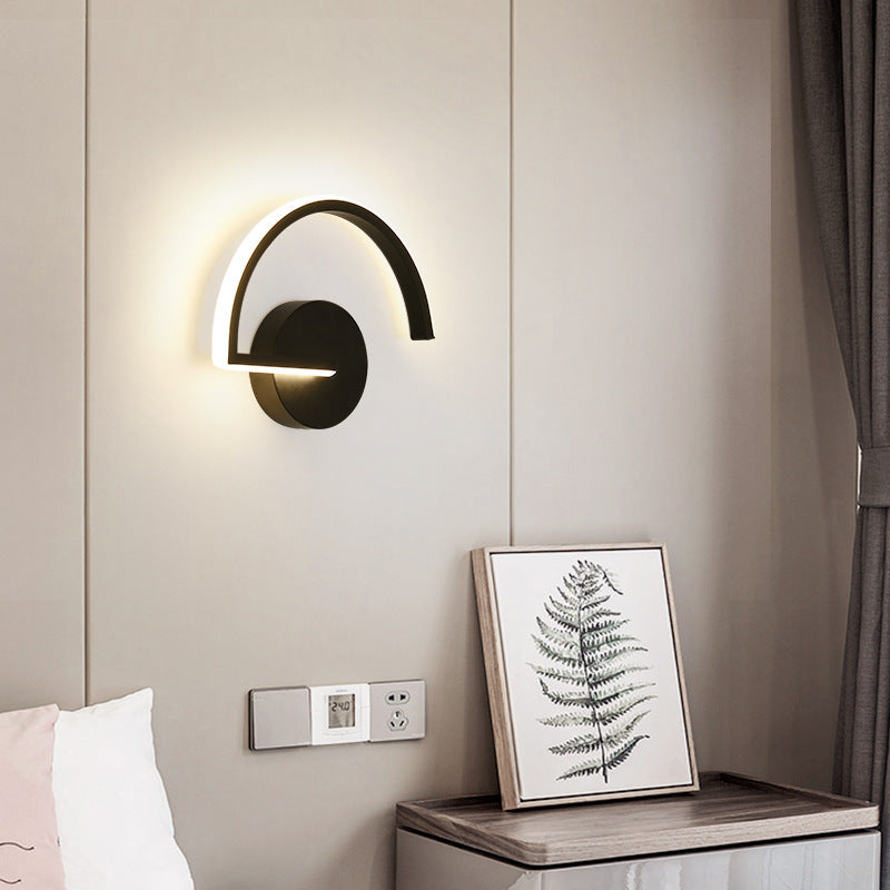 Nordic Line Creative Wall Lamp Designer LED Bedroom/Living Room