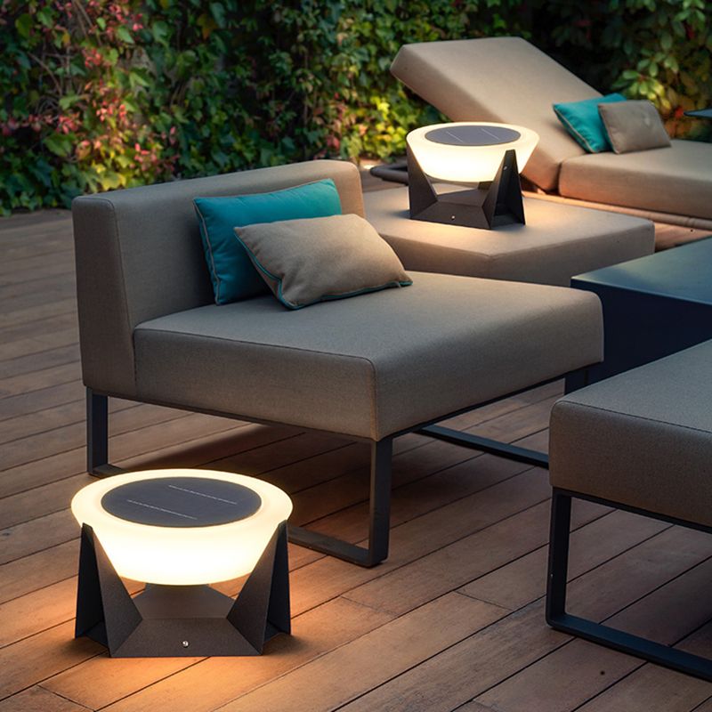 Pena Round Outdoor Pillar Light 