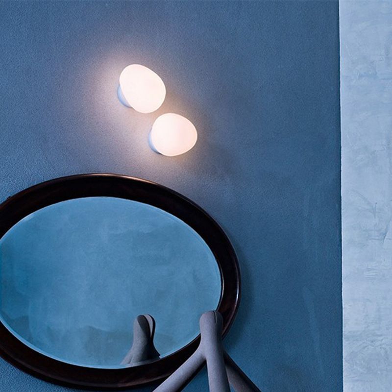 Valentina Egg Shape Mirror Lamp for Bathroom 
