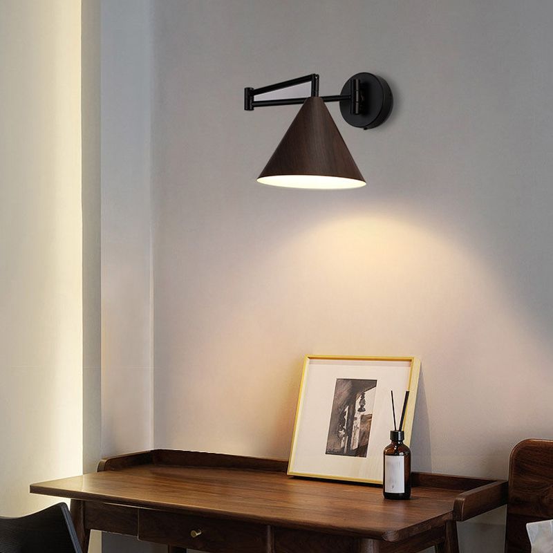Ozawa Kegle Formet Justerbar Væglampe, Metal/Træ, Soveværelse