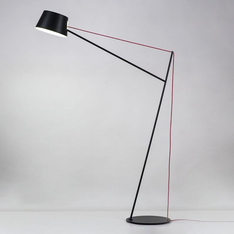 Salgado Moderne Arc Lineær Metal Gulvlampe, Sort