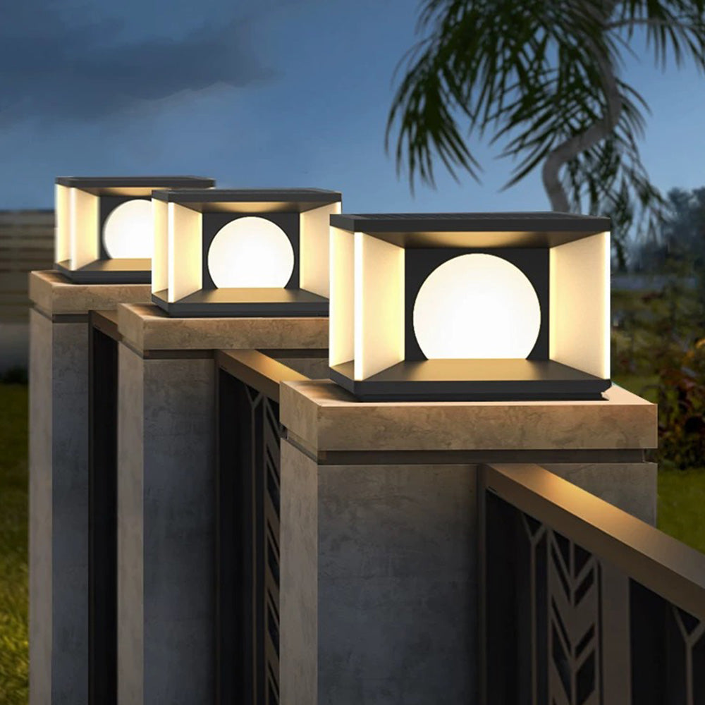 Orr solar powered pier bracket Outdoor lamps