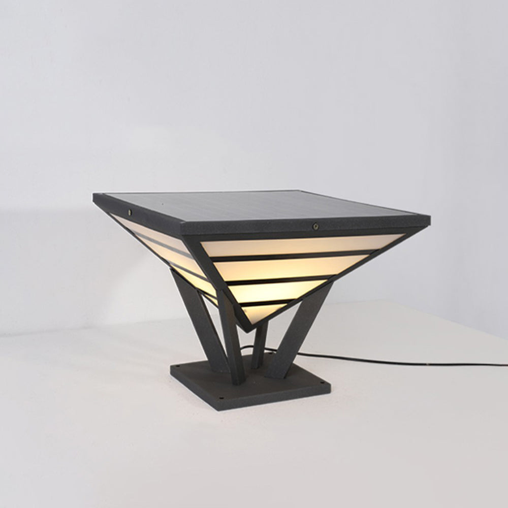 Riley Diamantformet Udendørs Standerlampe, L 25/40/60CM