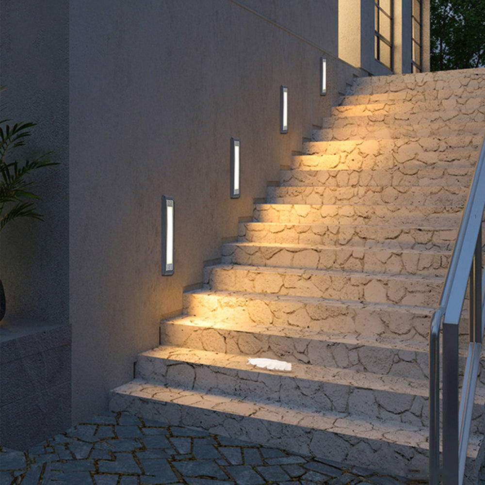 Orr Basic Outdoor terrace, Step lights 