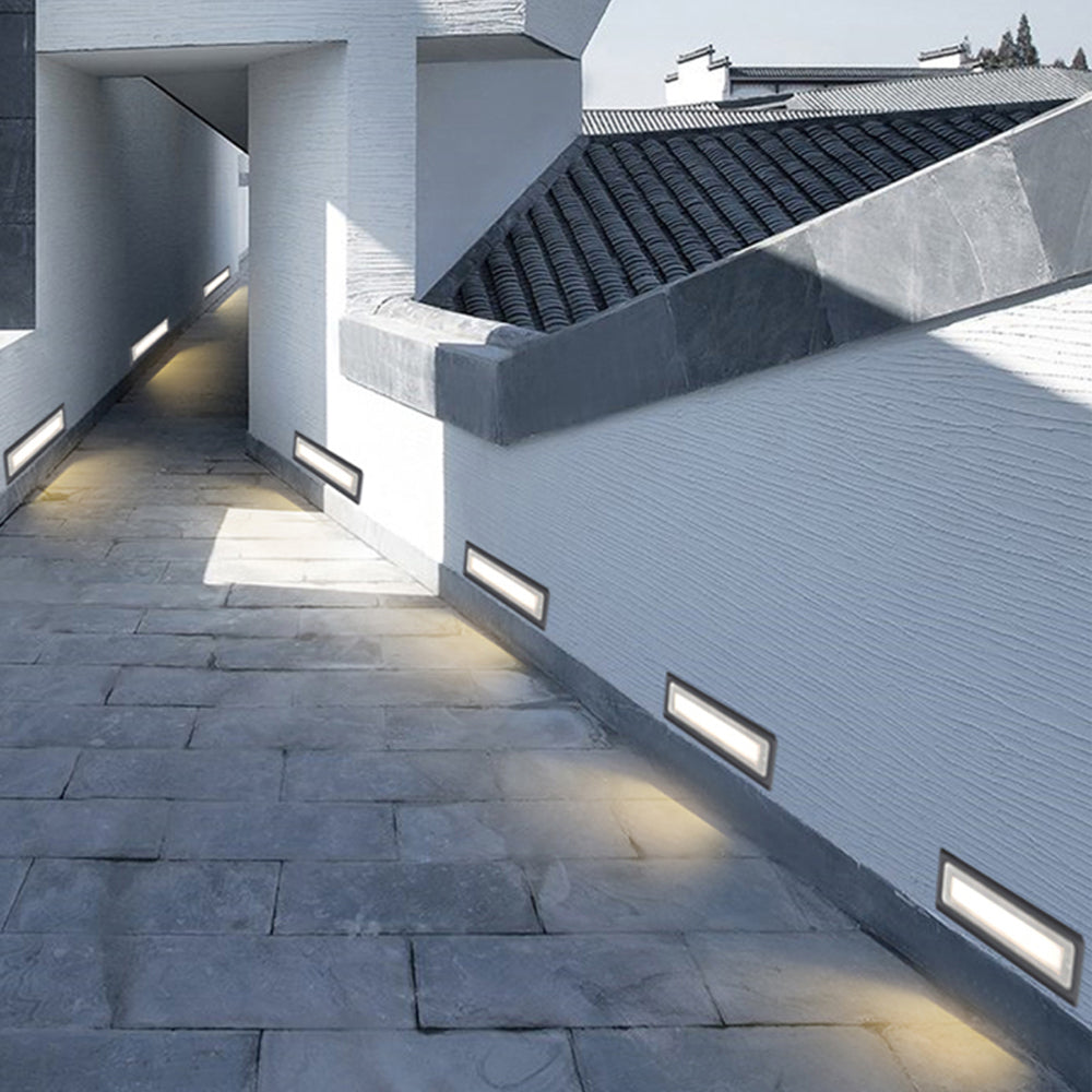 Orr Basic Outdoor terrace, Step lights 