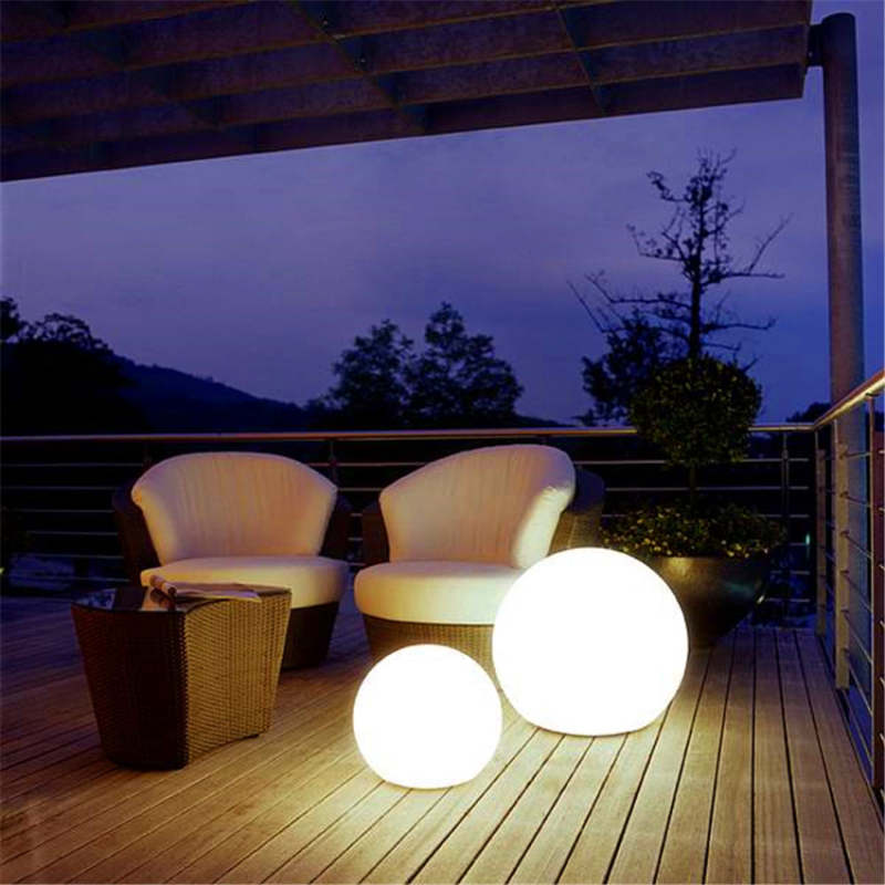 LED Neonfarvet Kugleformet PVC-Gulvlampe Fjernbetjening - Las Sola-DK