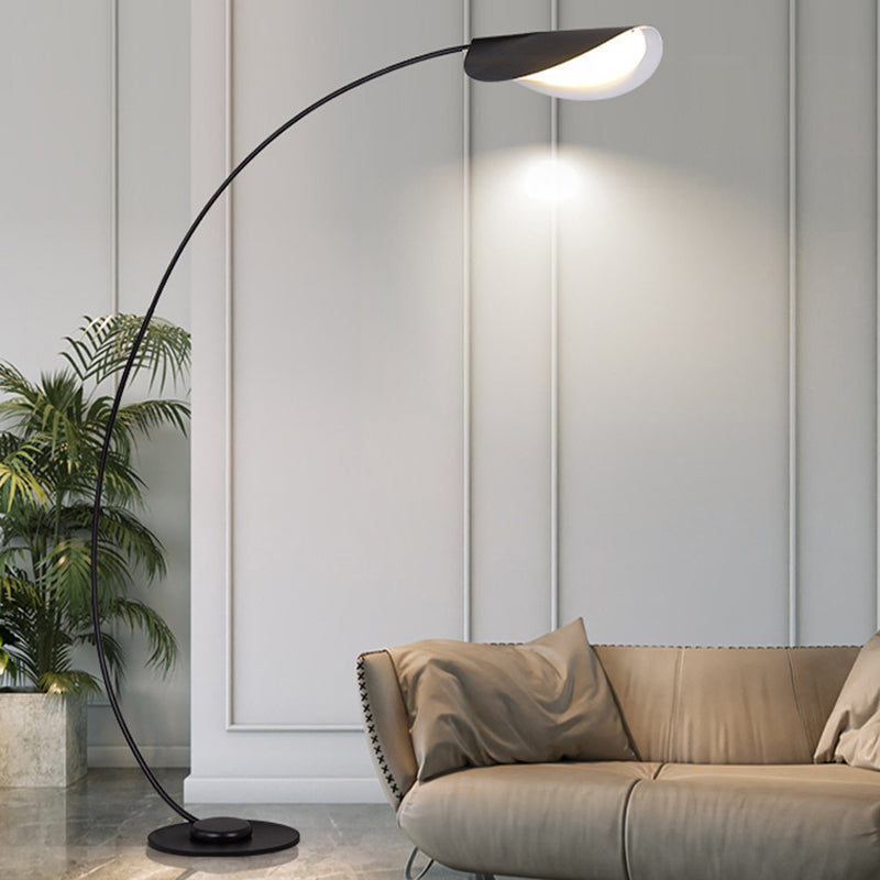 Edge Floor Lamp Color temperature can be changed