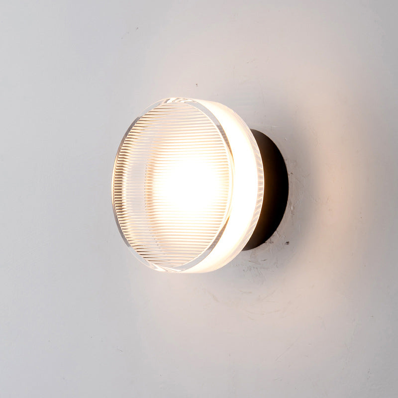 Veta Wall Lamp, 2 Colours 