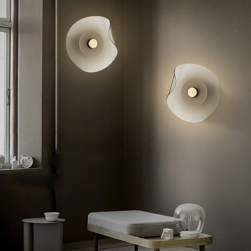 Veta Wall Lamp, 2 Colours 