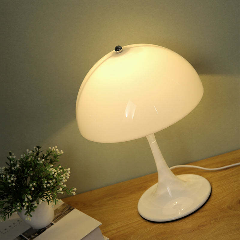 Salgado Minimalist Mushroom Metal Table Lamp, White
