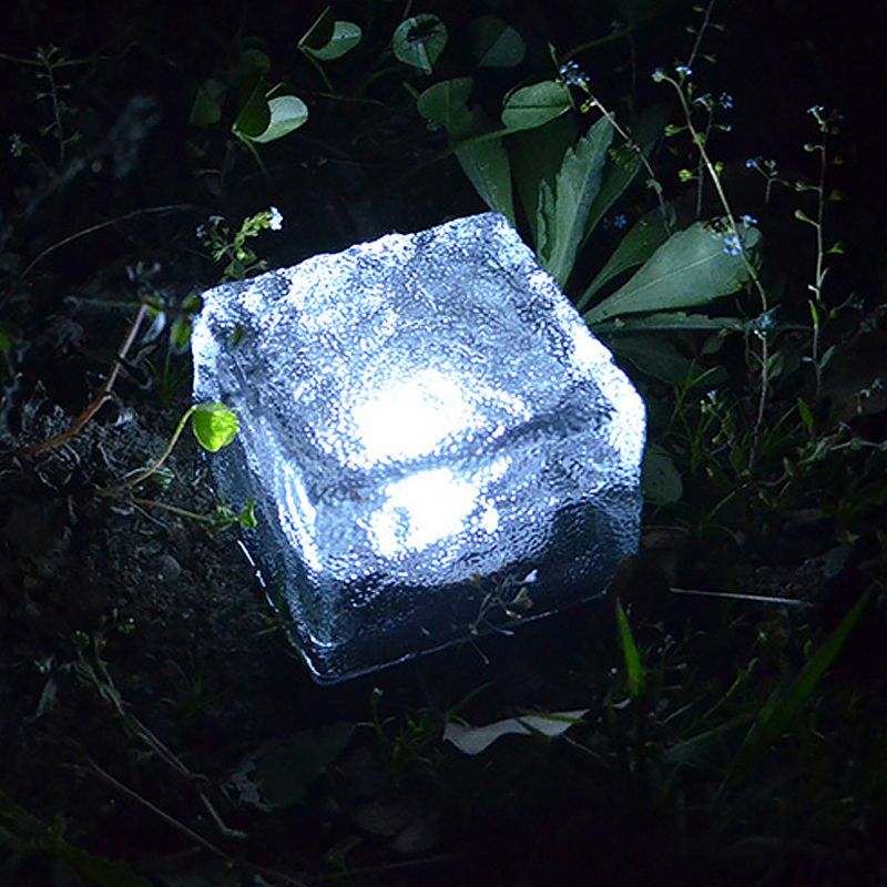 Pena Ice-cube Solar Outdoor Lamps 